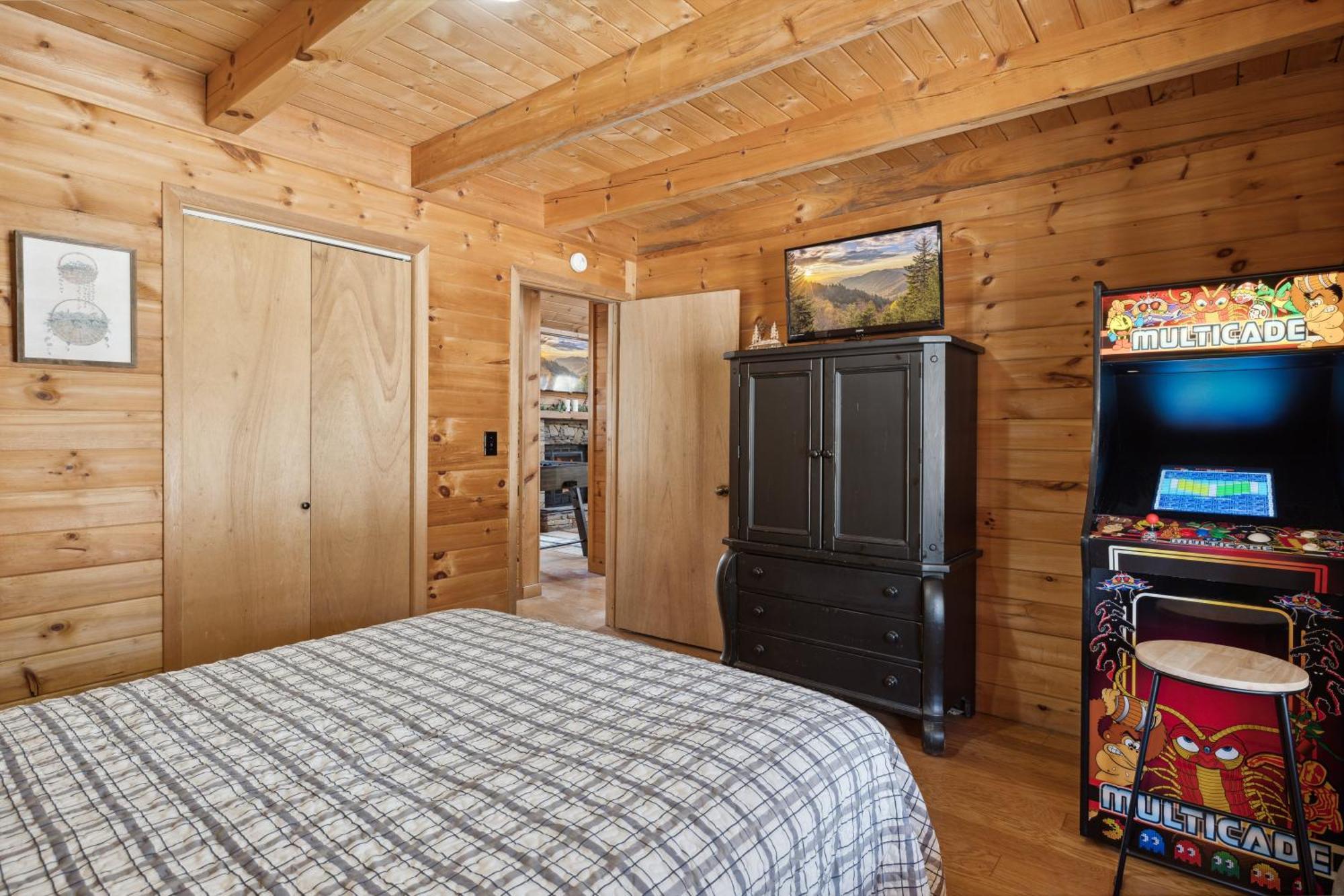 Cozy Family Friendly Cabin With Hot Tub, Near Gatlinburg, Pigeon Forge, Dollywood Sevierville Luaran gambar